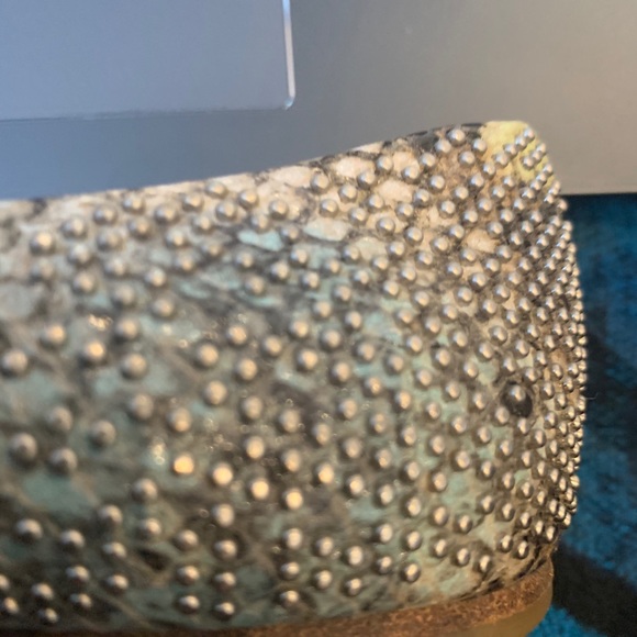 Flats - Picture 5 of 5